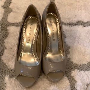 Rampage patent tan peep toe heels 6